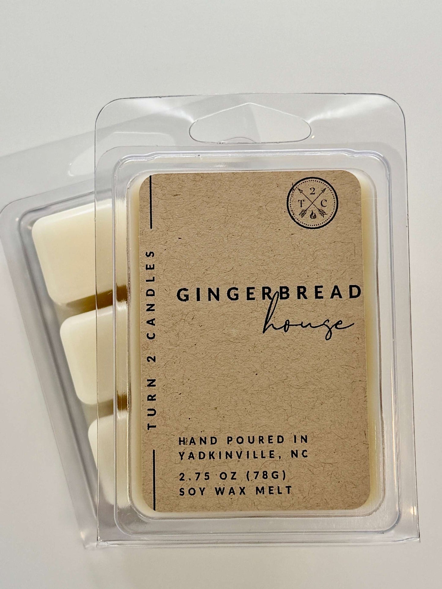Premium soy wax melts in gingerbread house scent, hand-poured, eco-friendly, long-lasting fragrance cubes for wax warmers