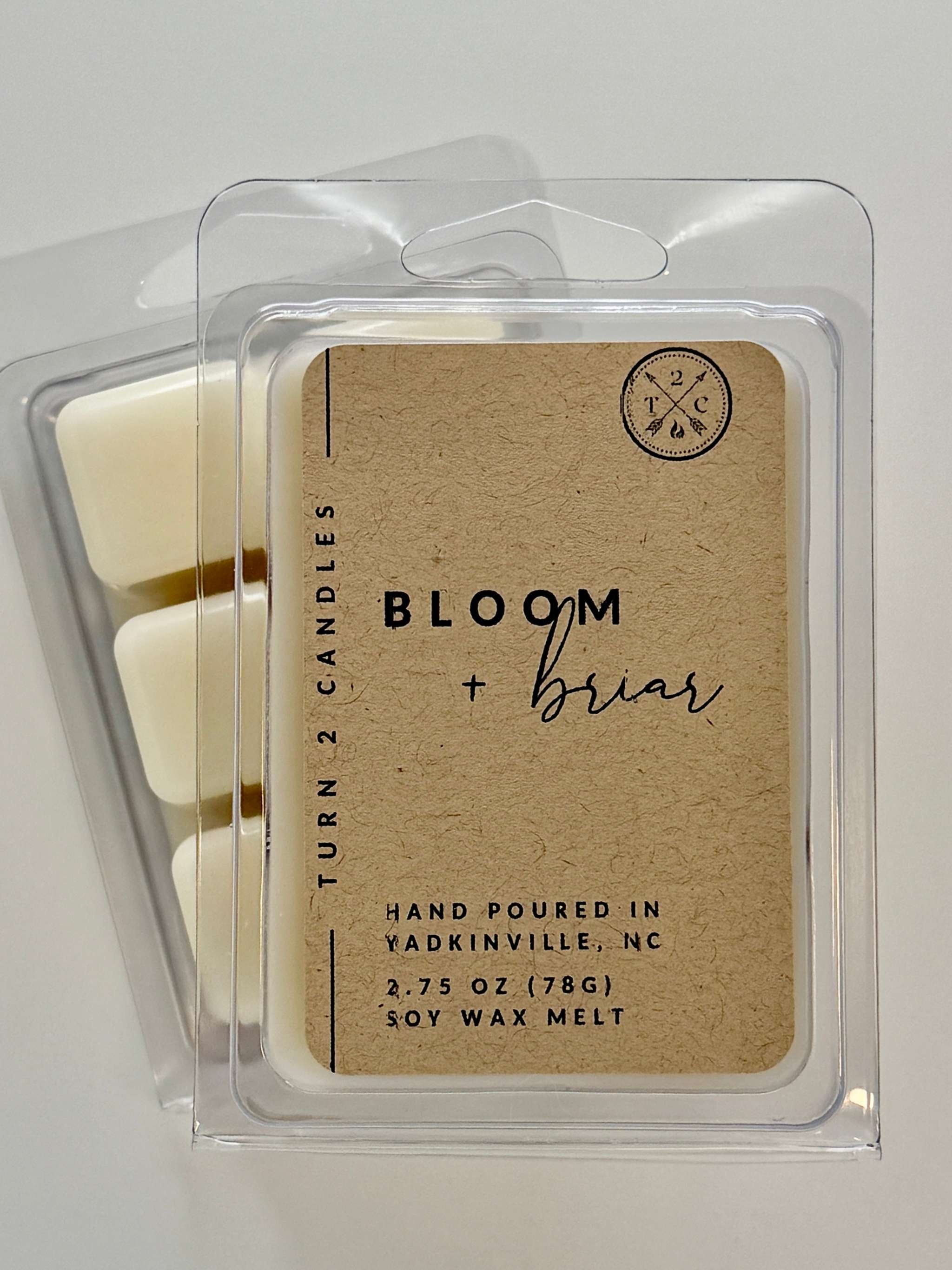 Premium soy wax melts with clean, long-lasting fragrance, hand-poured and eco-friendly.